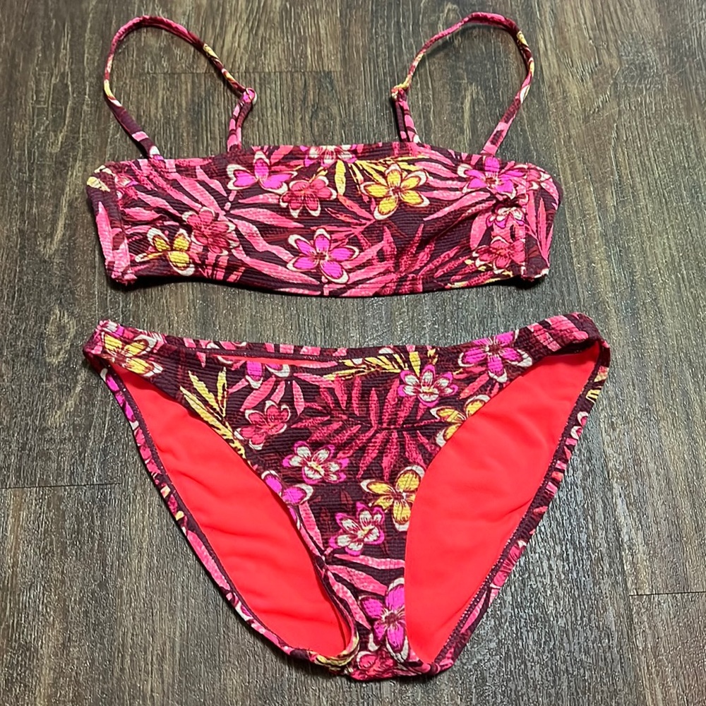 Barely worn Target Xhilaration two piece bikini size s